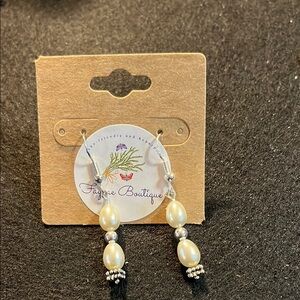 Freshwater Pearl Silver and Cream Earrings